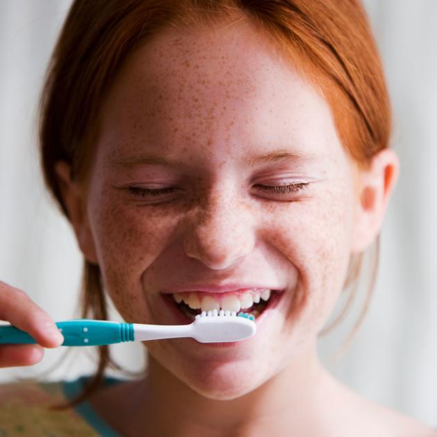 Miten ientulehdusta tulisi hoitaa? Iensairaudet tulevat yhä monille yllätyksenä. Tulevaisuudessa hampaat saatetaan harjata jopa kolmesti päivässä. 